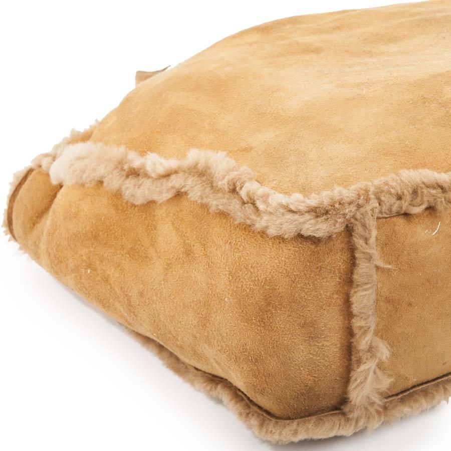 CHANEL Tote Bag in Brown Shearling Leather 2