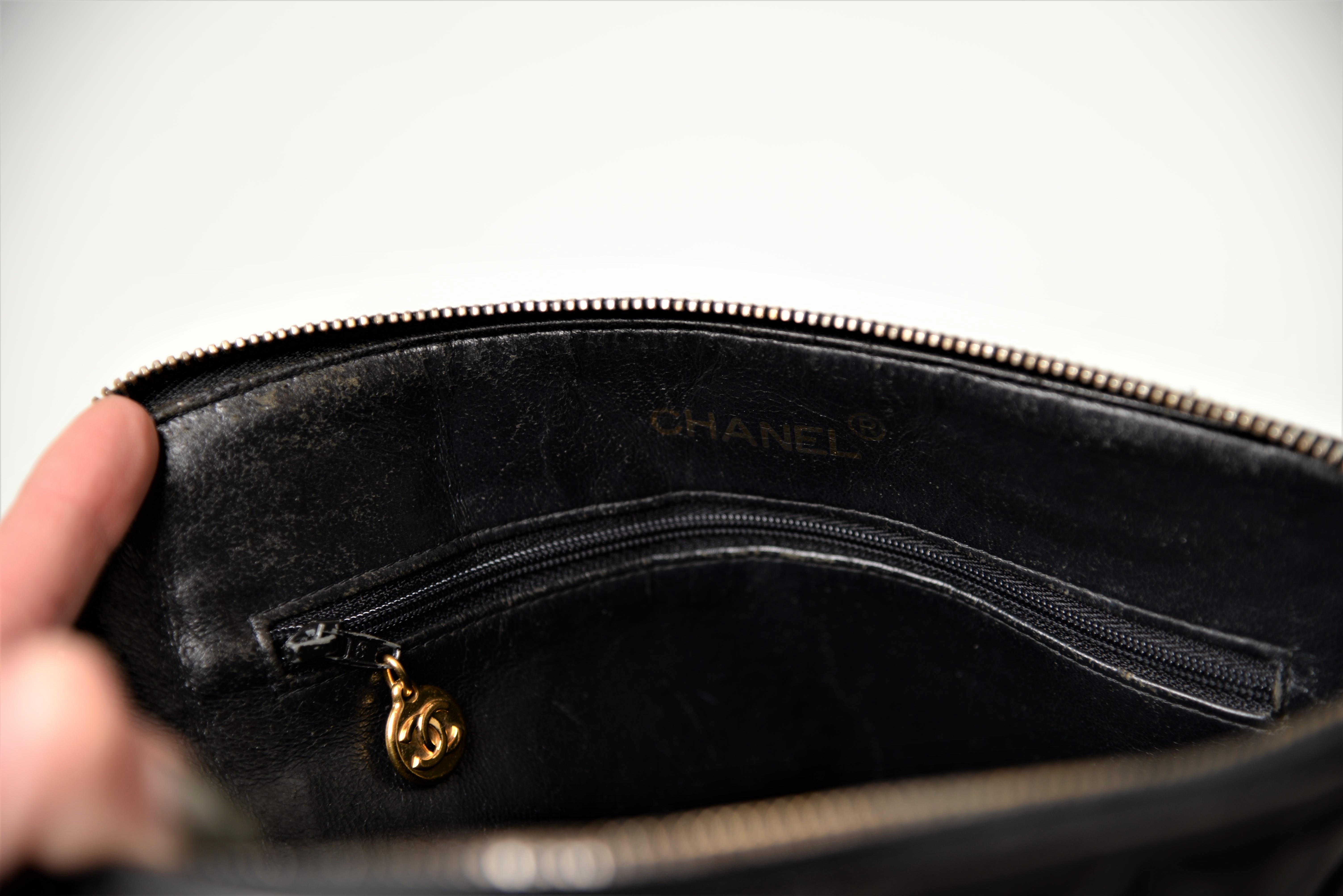 Chanel Tote Bag Vintage Black Lambskin  7