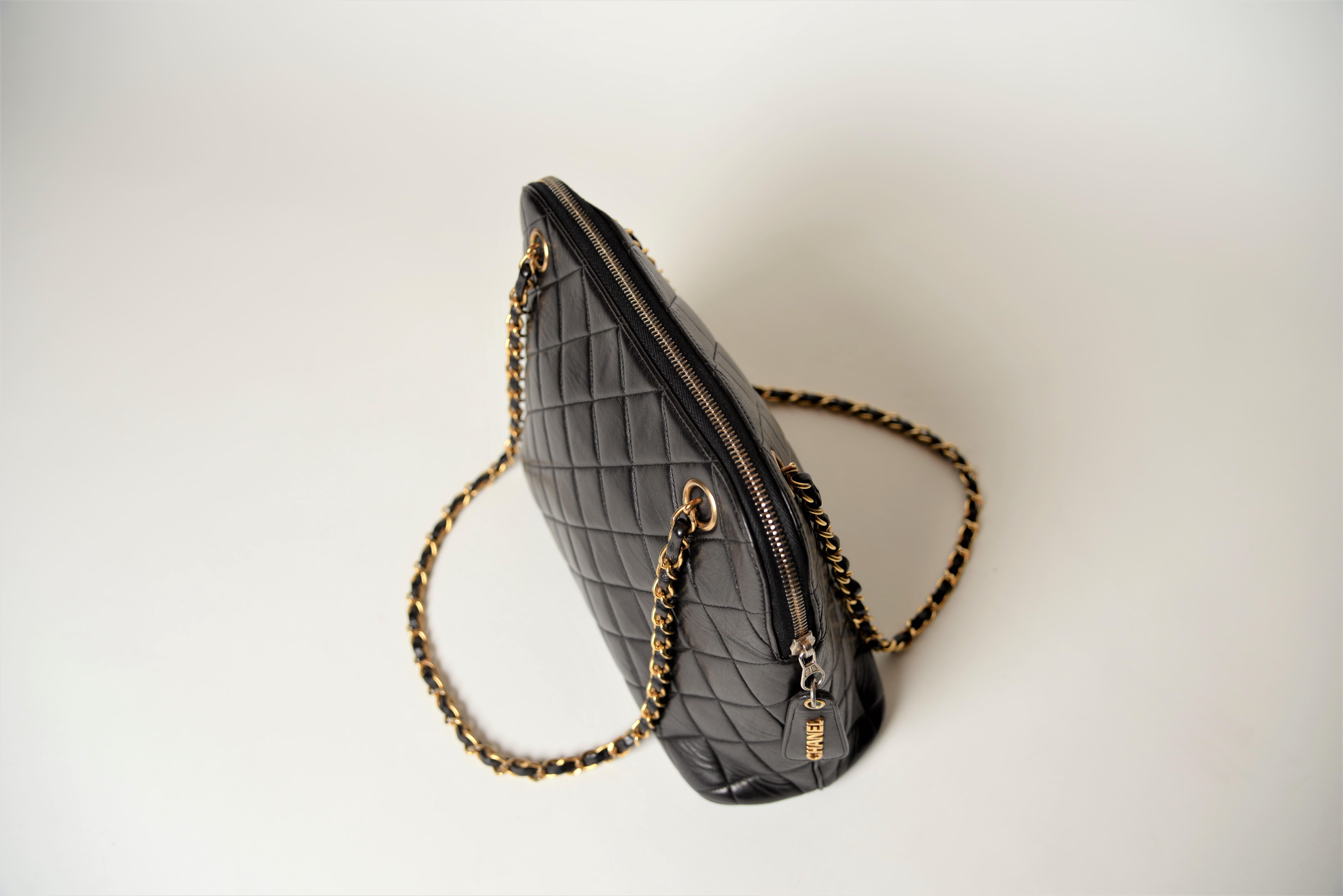Chanel Tote Bag Vintage Black Lambskin  2