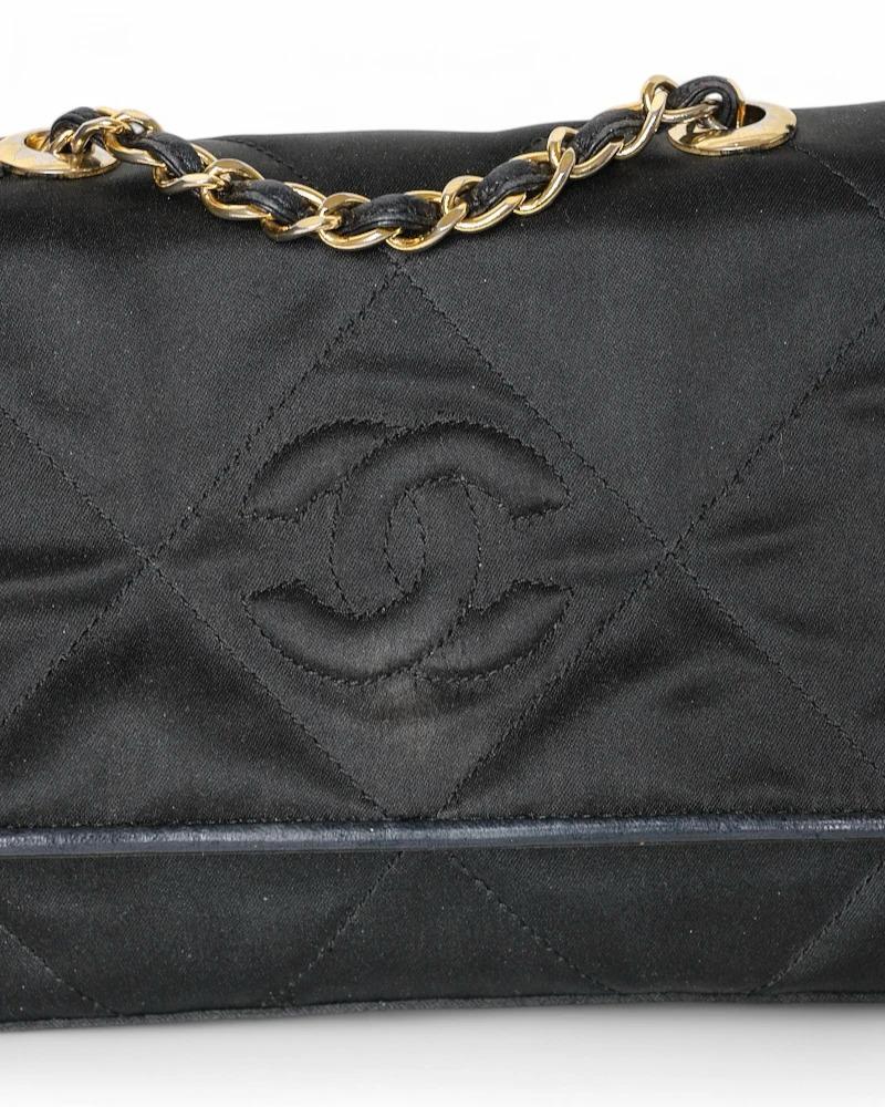 Chanel Bandoulière CC Satin Vintage Noir en vente 8