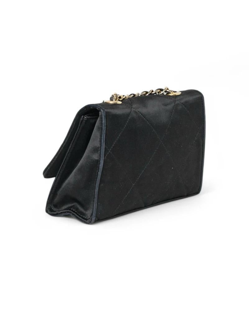 Chanel Bandoulière CC Satin Vintage Noir Pour femmes en vente