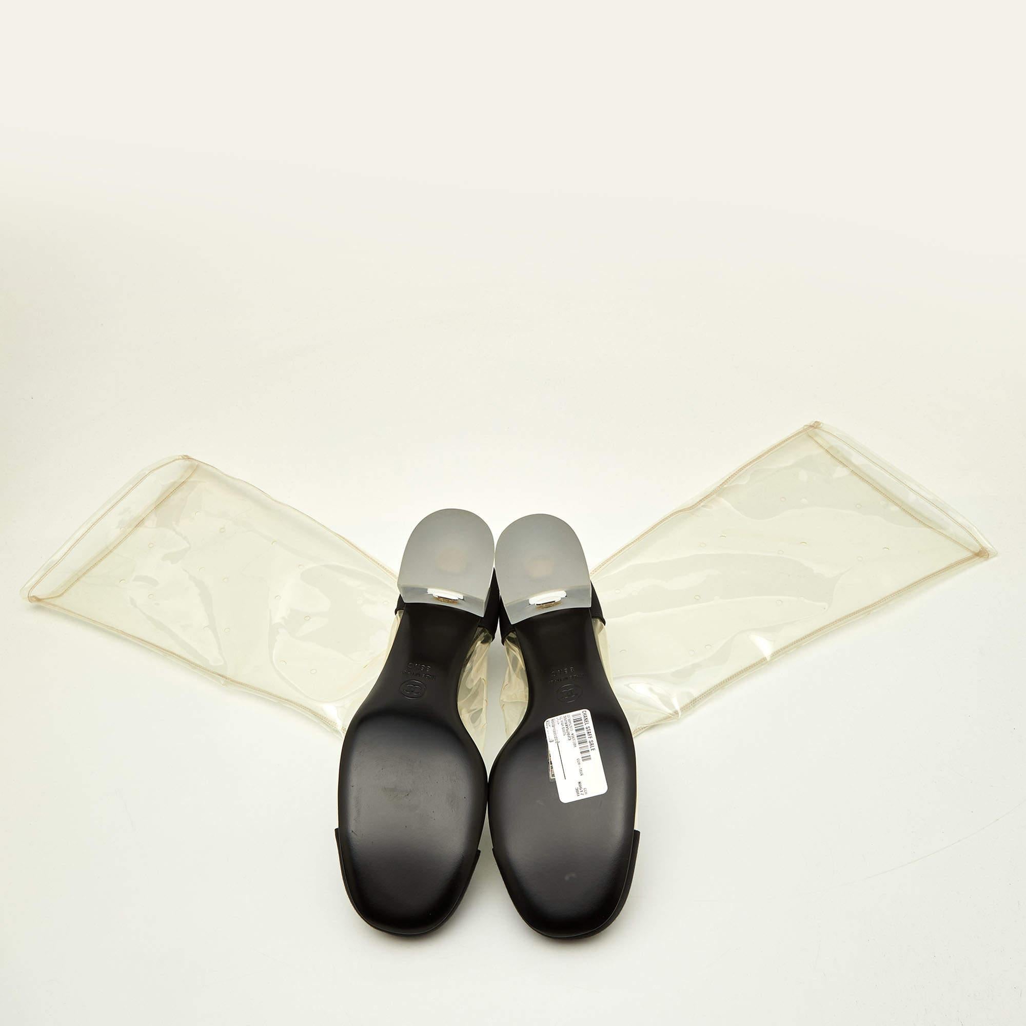 Chanel - Bottes à genoux en PVC transparent/noir et gros grain - Taille 38,5 en vente 2