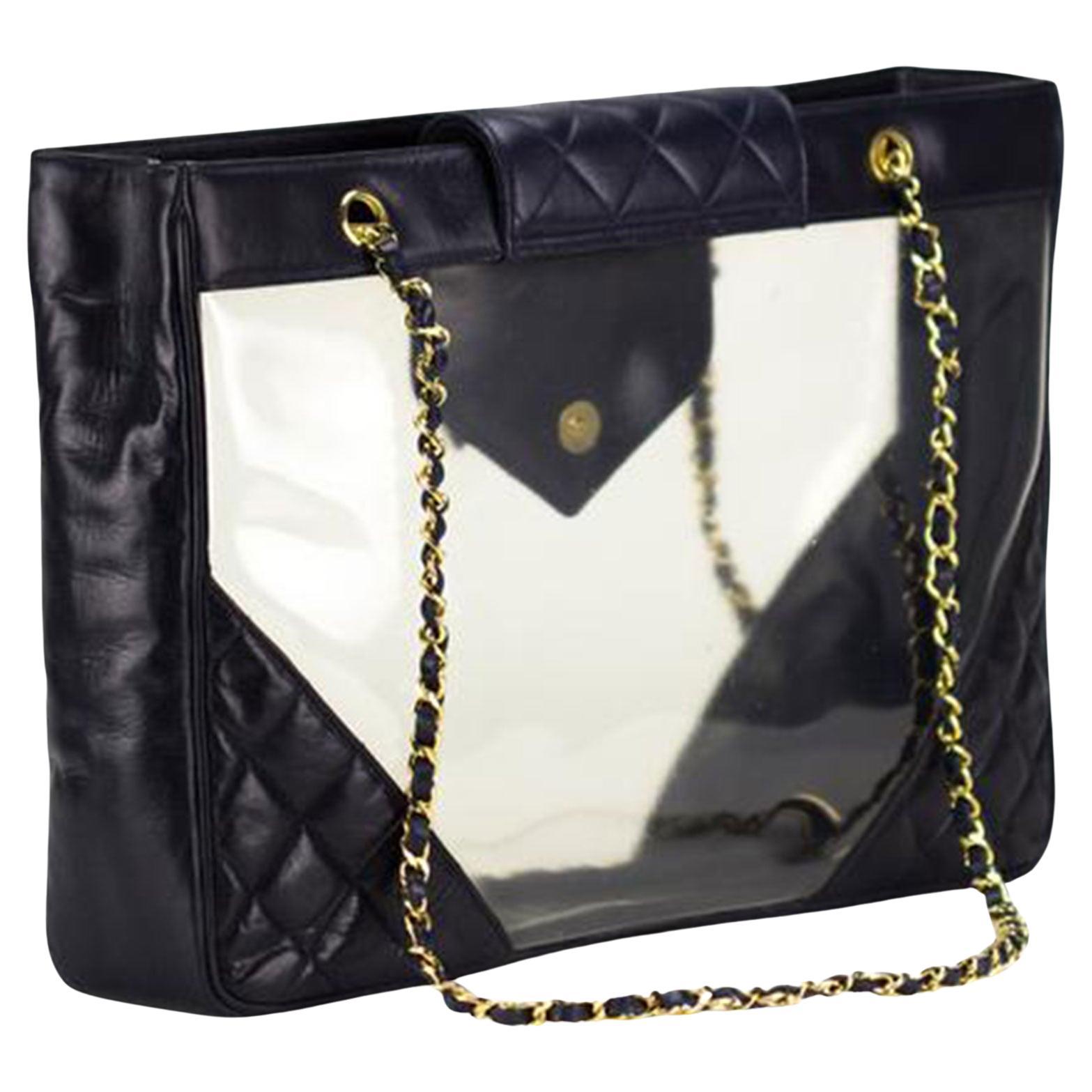 Chanel Transparent Clear Vintage PVC See Through XL Tote In Good Condition For Sale In Miami, FL