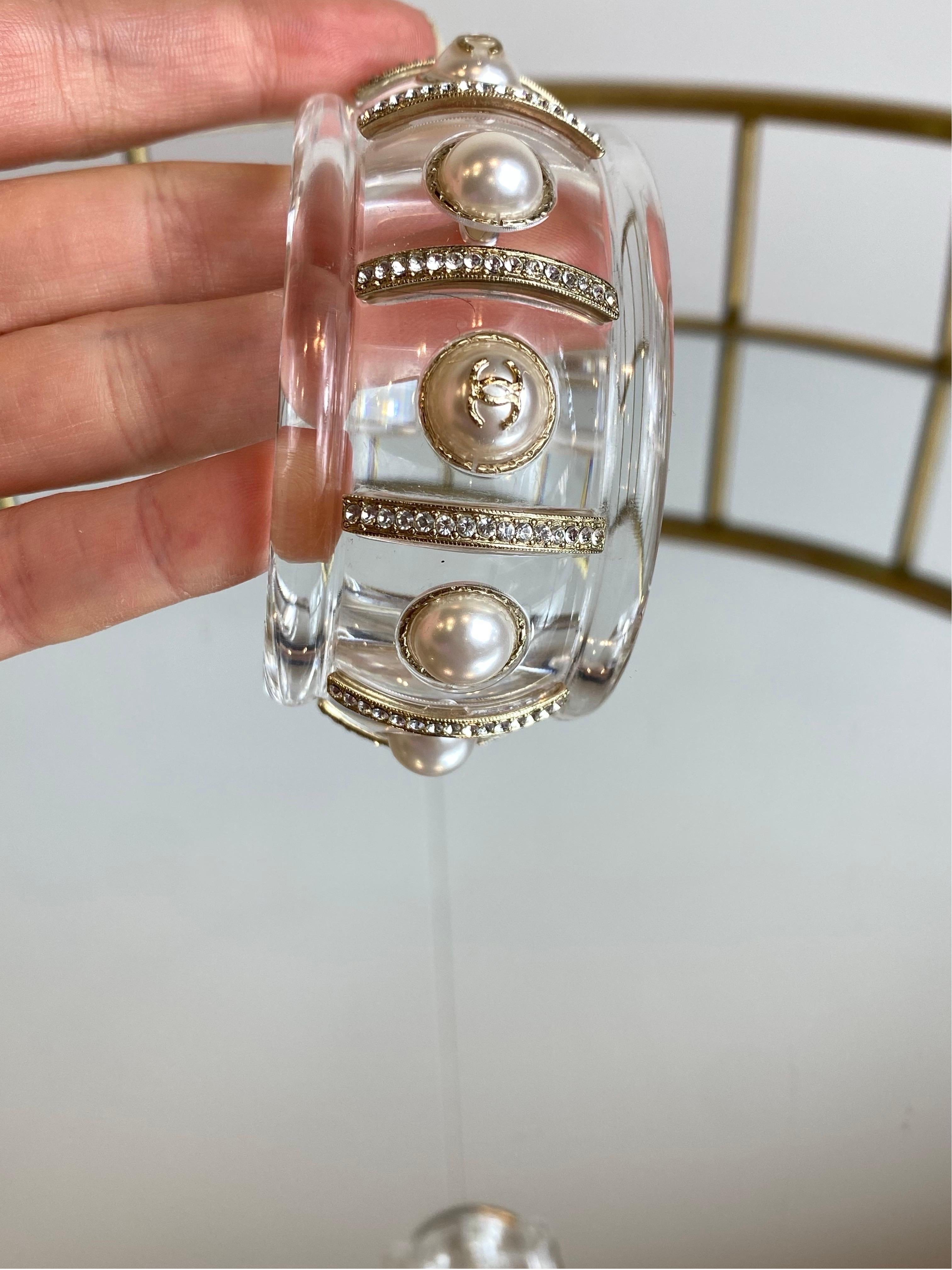 Chanel transparent resin Bracelet For Sale 1