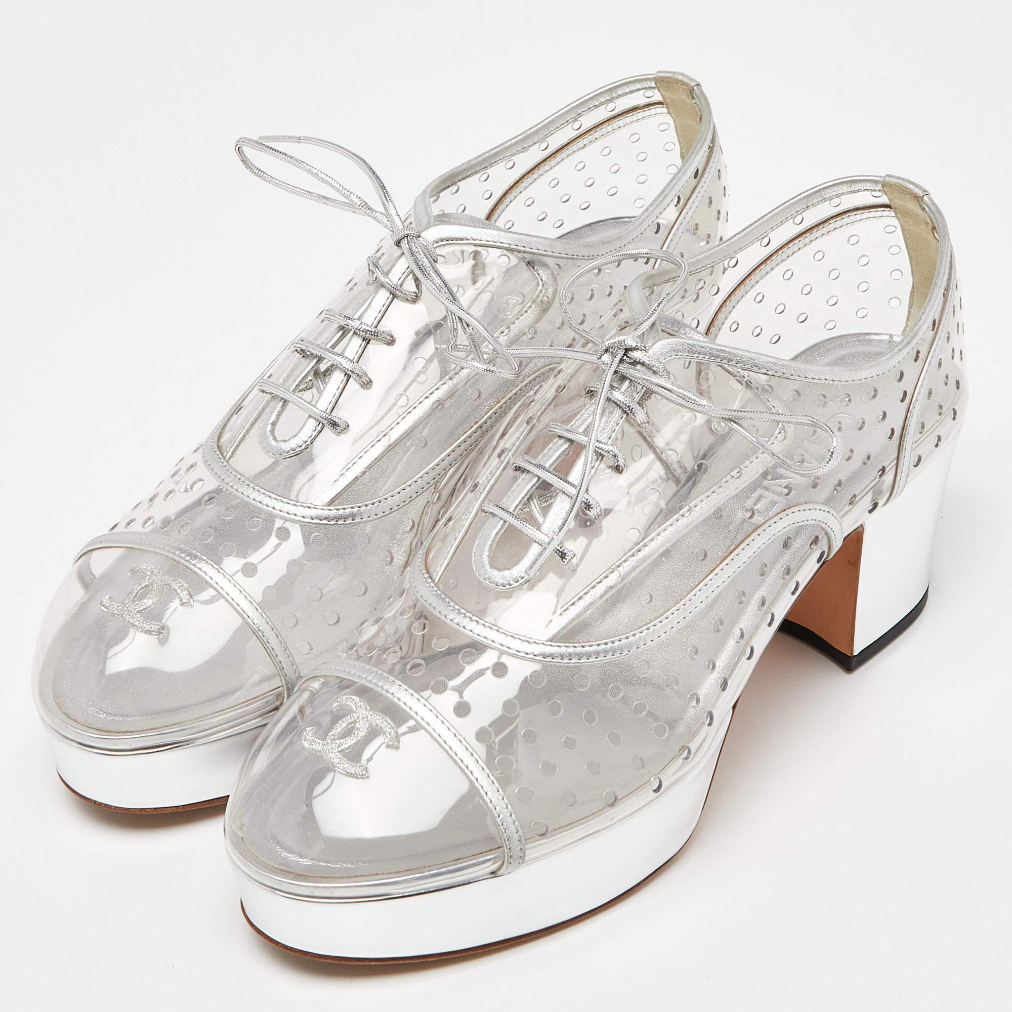 Women's Chanel Transparent/Silver Pvc and Leather CC Block Heel Lace Up Platform Size 41 For Sale