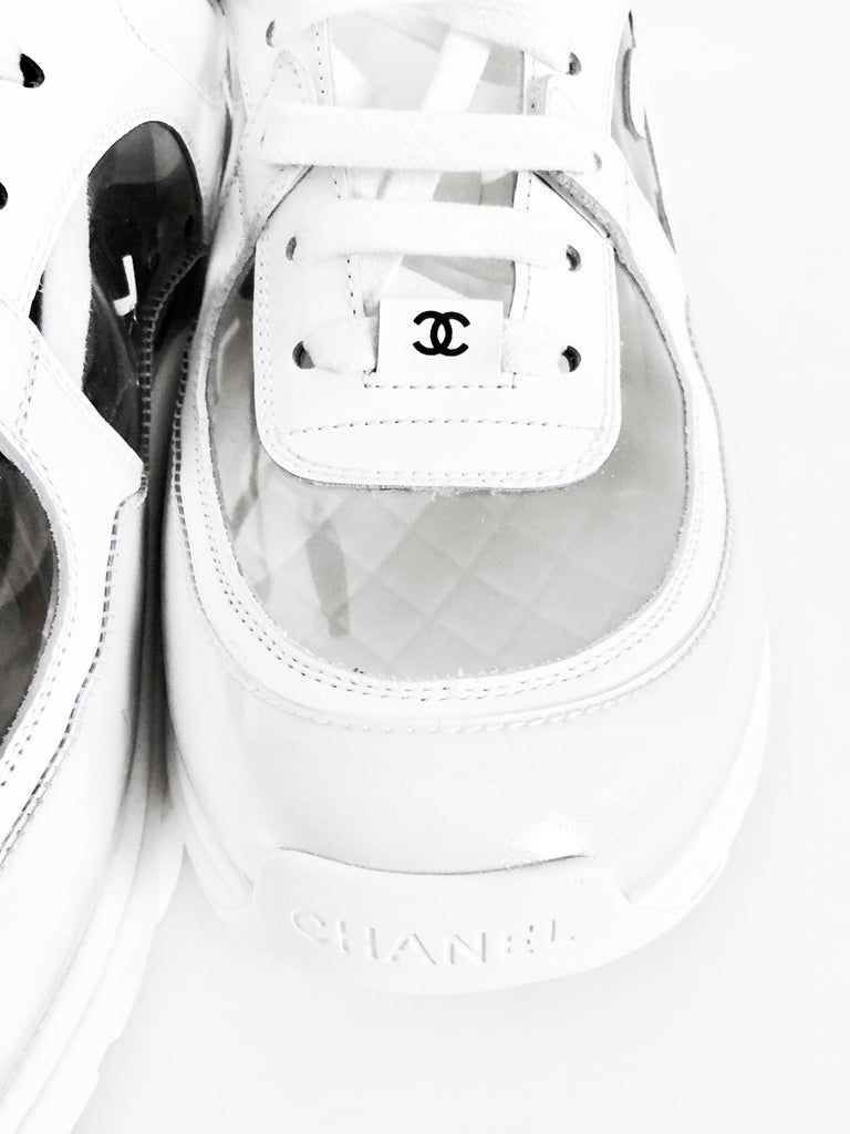 Leather trainers Chanel White size 40 EU in Leather - 34146421