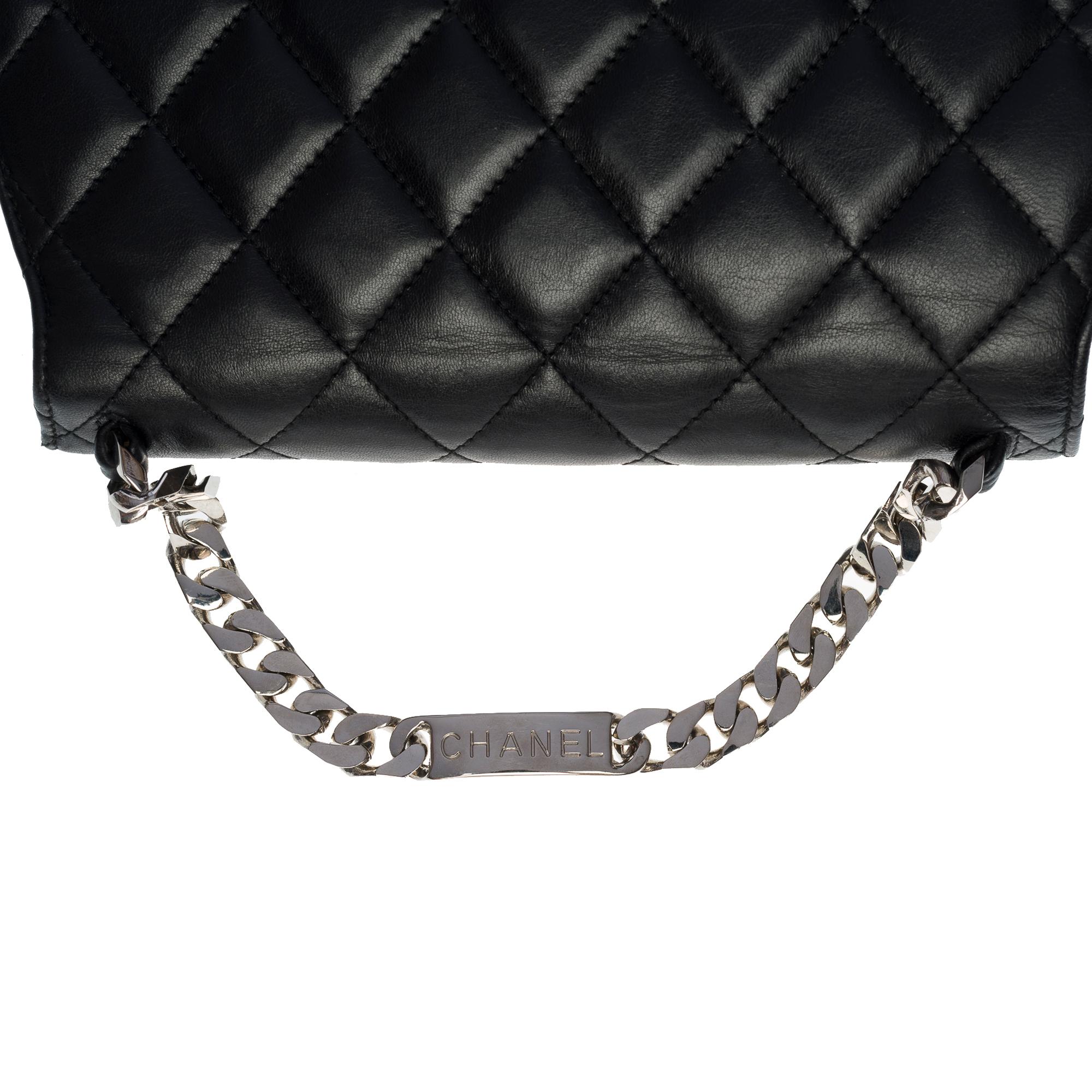 Chanel Trapezoidal flap bag in black quilted lambskin leather, SHW For Sale 3
