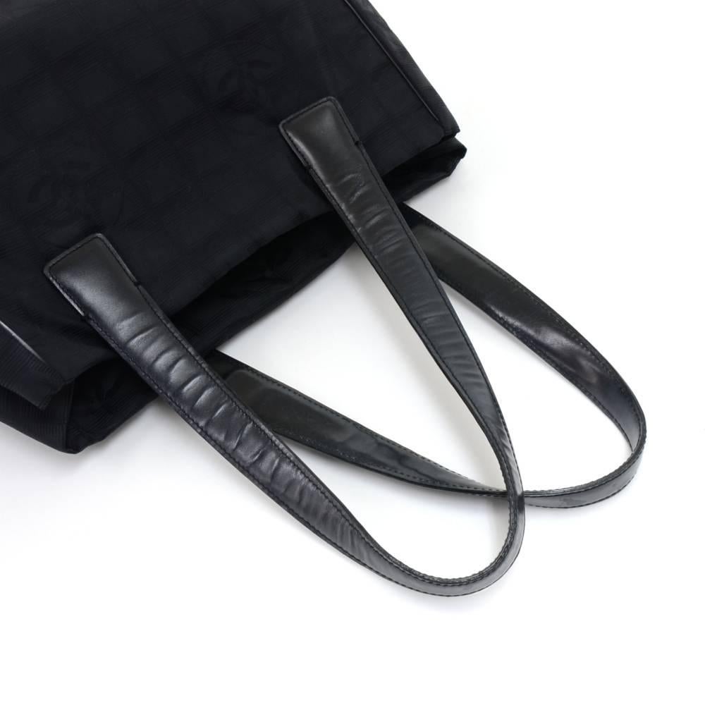 Chanel Travel Line Black Jacquard Nylon Tote Bag  In Fair Condition For Sale In Fukuoka, Kyushu