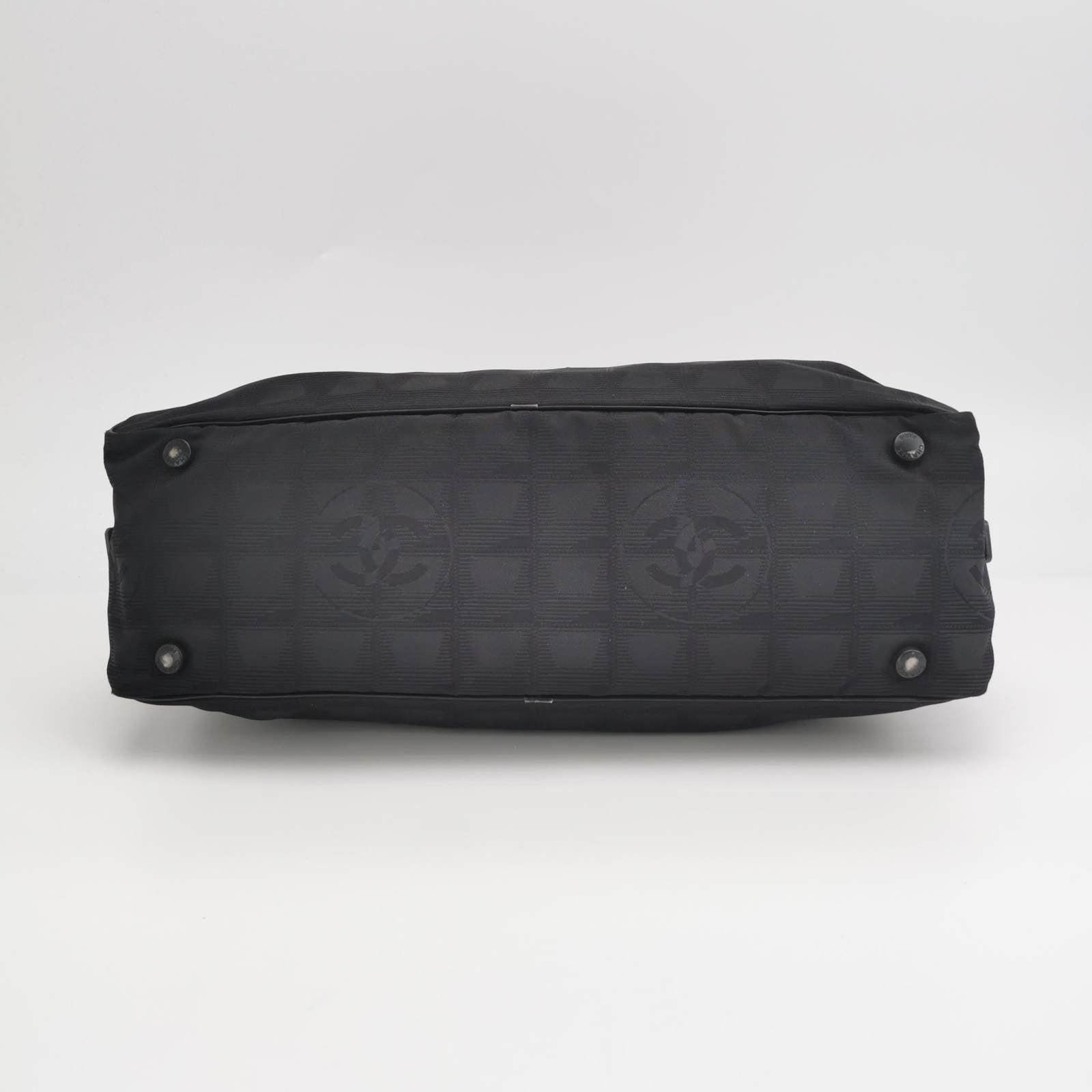 Chanel Travel Line Boston /Bowling Bag 2002 -2003 Black Fabric Shoulder Bag 3