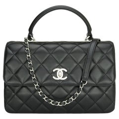 CHANEL Trendy CC Tasche Medium aus schwarzem Lammfell mit silberner Hardware 2017