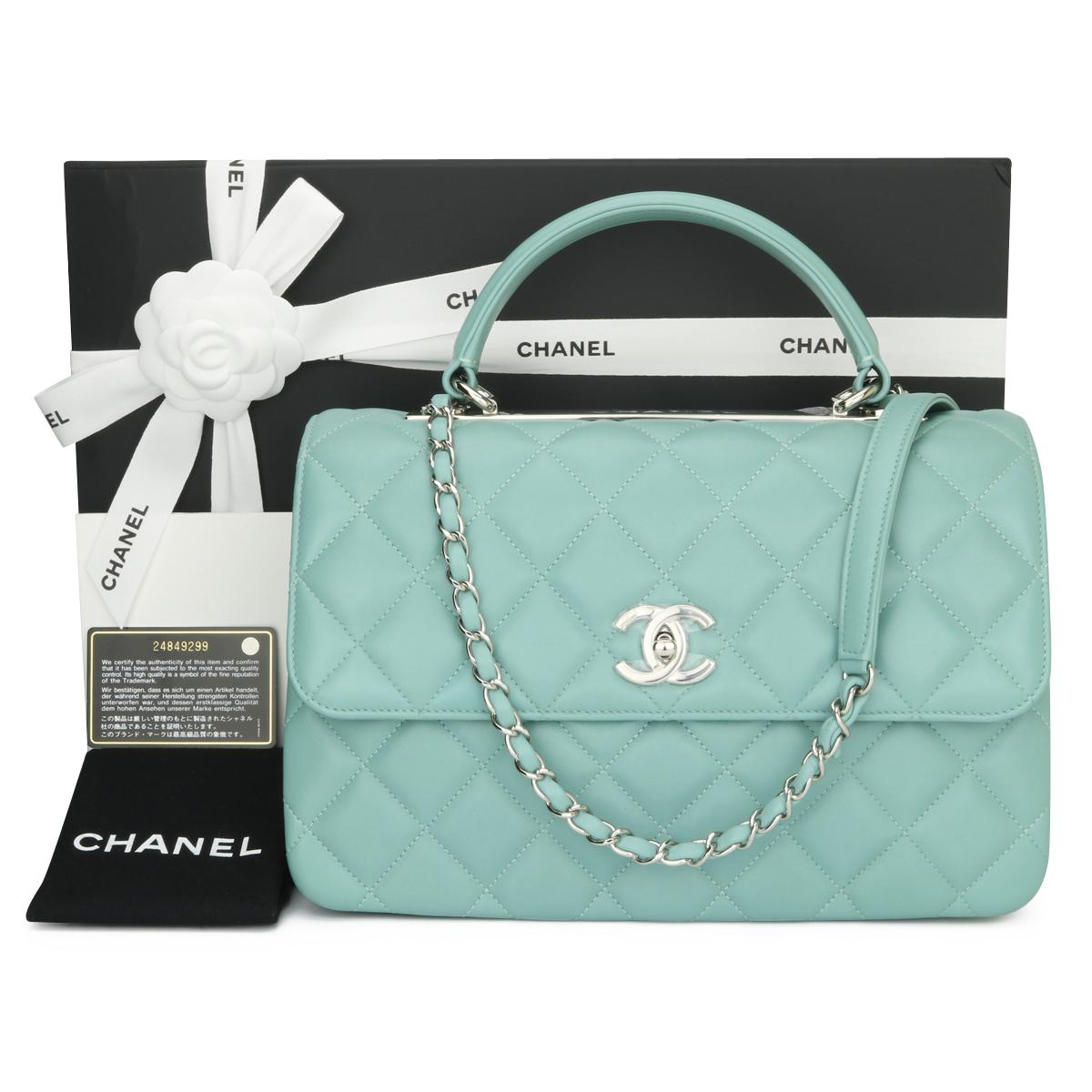 Authentic CHANEL Trendy CC Top Handle Bag Medium Light Mint Green Quilted Lambskin with Silver Hardware 2017.

This stunning bag is in pristine condition, the bag still holds its original shape, and the hardware is still very shiny. The leather