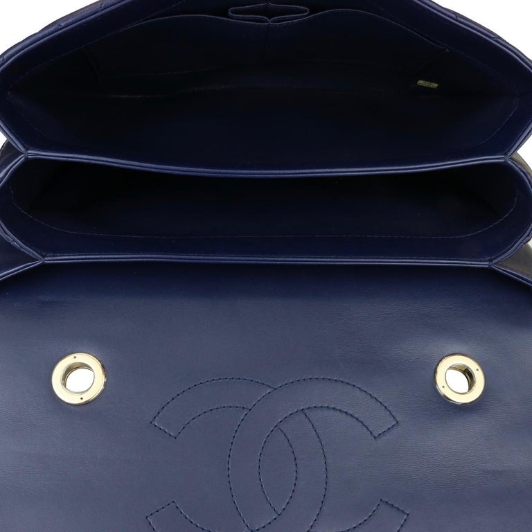 CHANEL Trendy CC Bag Medium Navy Lambskin with Light Gold Hardware 2017