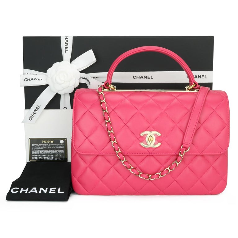 CHANEL Trendy CC Top Handle Bag Medium Pink Quilted Lambskin with Light Gold Hardware 2020.

This stunning bag is in as-new condition, the bag still holds its original shape, and the hardware is still very shiny. The leather smells fresh as if