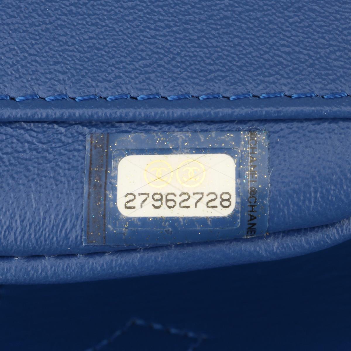 CHANEL Trendy CC Bag Small Blue Lambskin Light Gold Hardware 2019 13