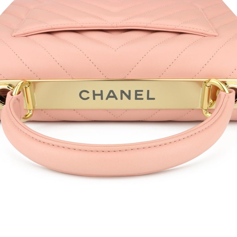 CHANEL Trendy CC Bag Small Chevron Light Pink Lambskin with Light Gold HW  2018