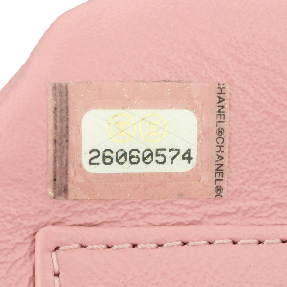 CHANEL Trendy CC Bag Small Chevron Light Pink Lambskin with Light Gold HW 2018 9