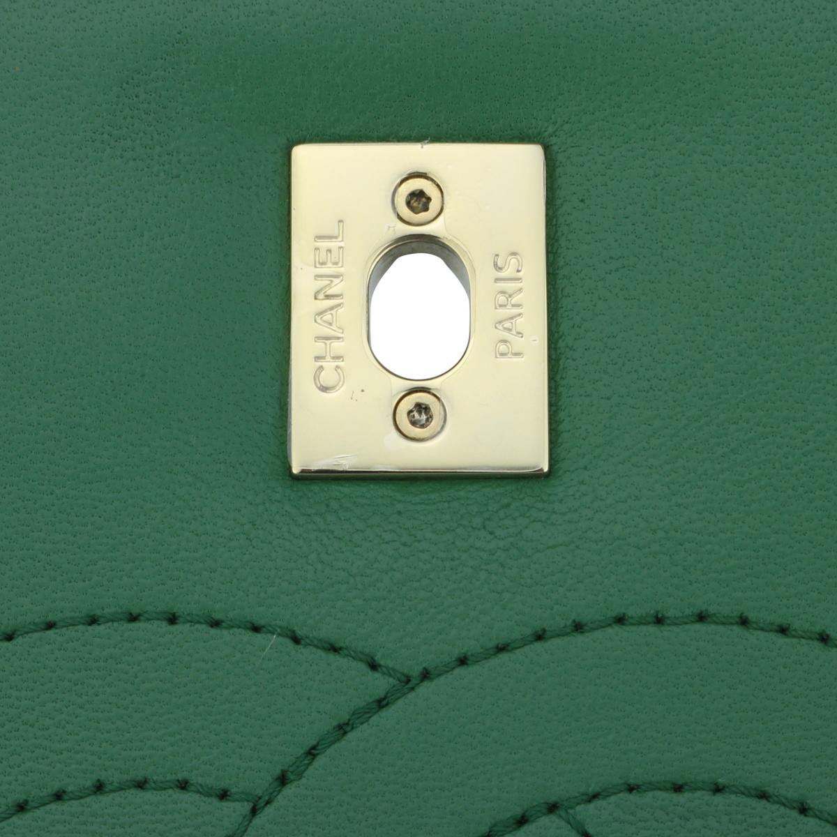 CHANEL Trendy CC Bag Small Large Quilt Green Lambskin Gold Hardware 2019 6