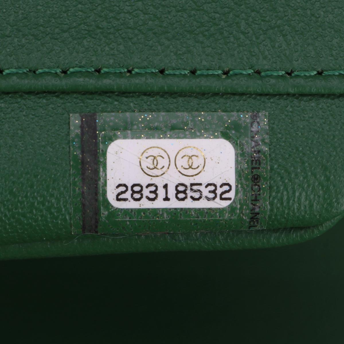 CHANEL Trendy CC Bag Small Large Quilt Green Lambskin Gold Hardware 2019 9