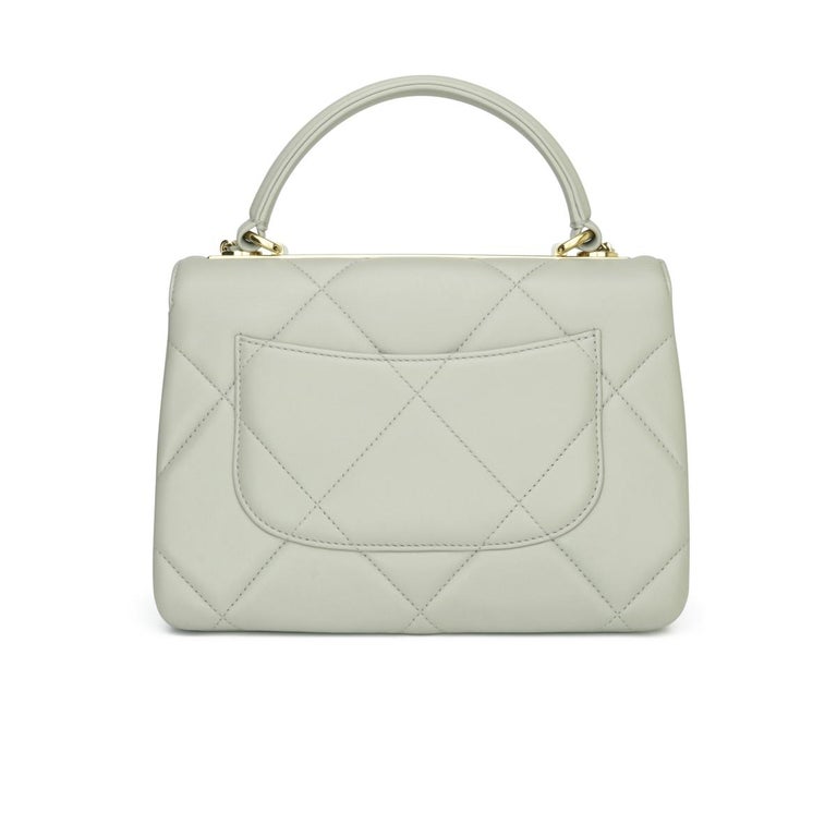 Exclusive CHANEL Grey-Green Quilted Drawstring Bag 22 - Luxury Sale at  REDELUXE – RD