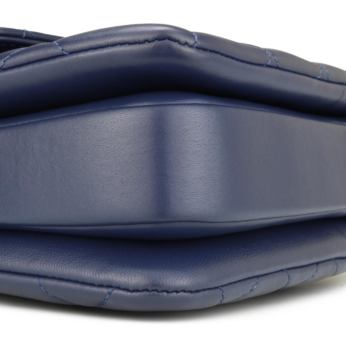 Women's or Men's CHANEL Trendy CC Bag Small Navy Blue Lambskin Gold Hardware 2020