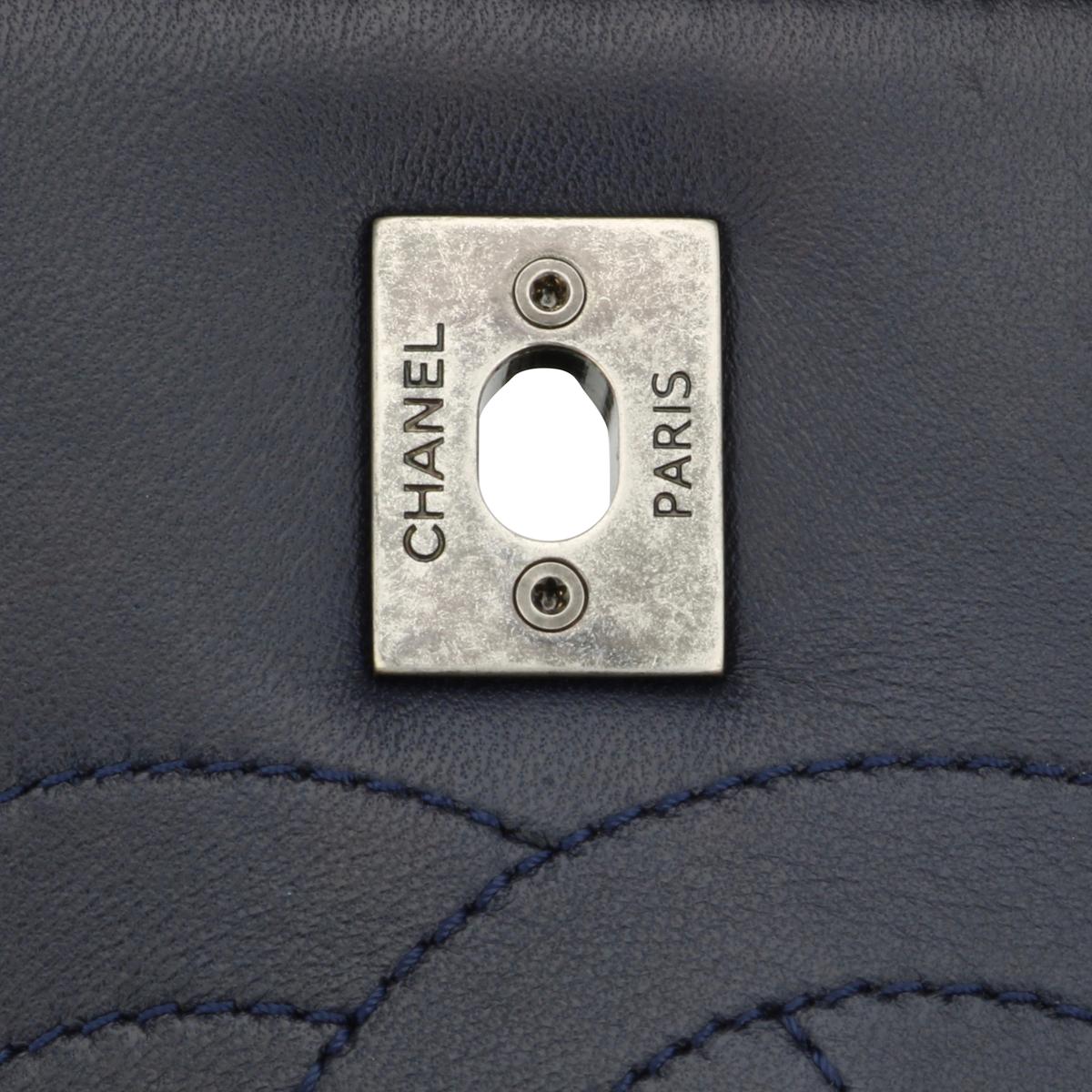 CHANEL Trendy CC Bag Small Navy Blue Lambskin Ruthenium Hardware 2015 For Sale 10