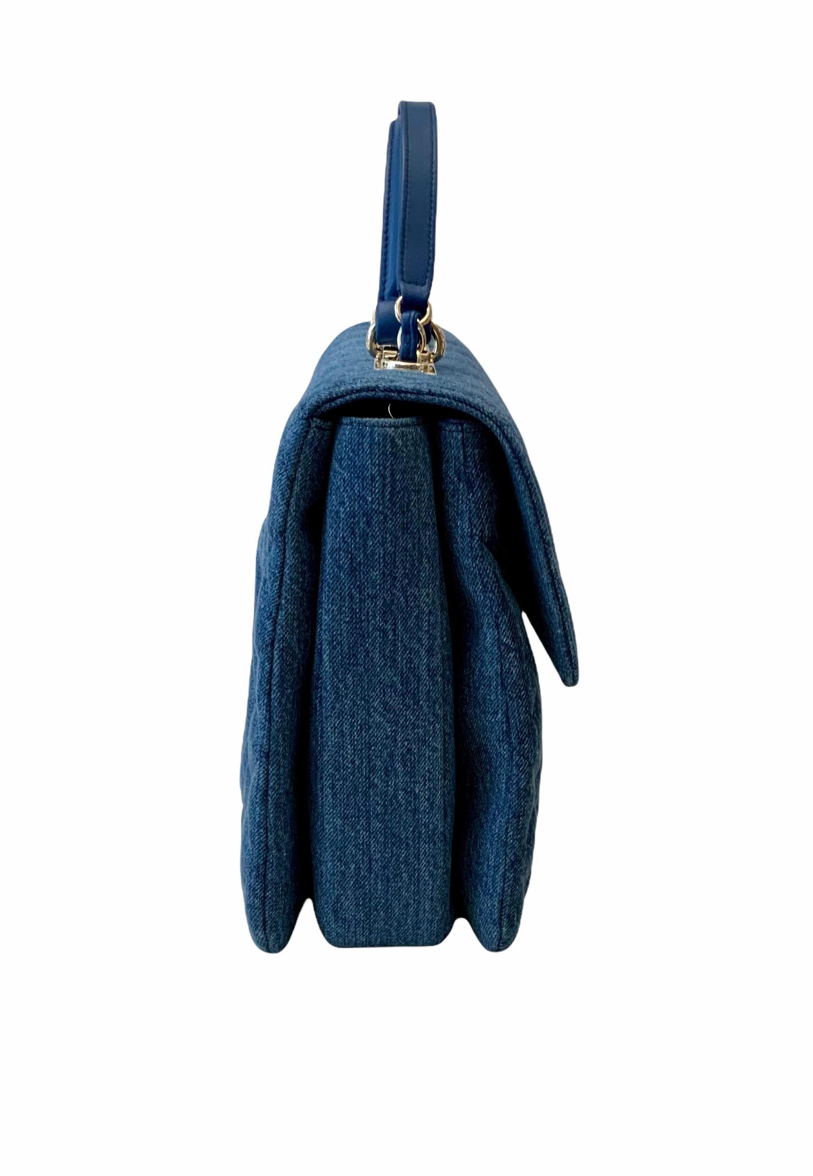 Chanel Trendy CC Blue Denim Top Handle Bag 8