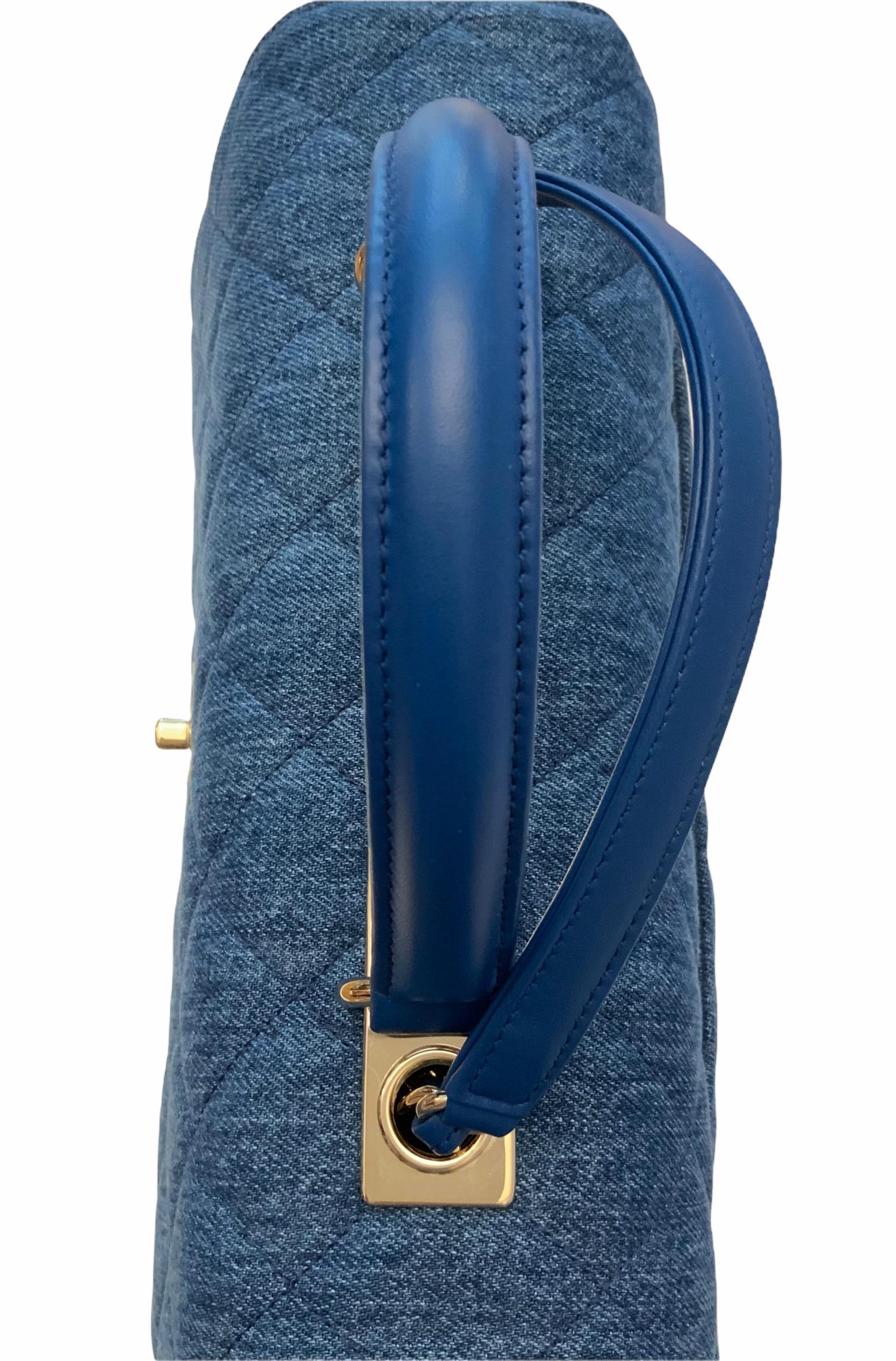 Chanel Trendy CC Blue Denim Top Handle Bag In Excellent Condition In Geneva, CH