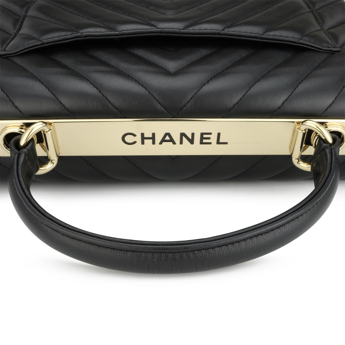 CHANEL Trendy CC Chevron Top Handle Bag Medium Black Lambskin Gold Hardware 2018 For Sale 8