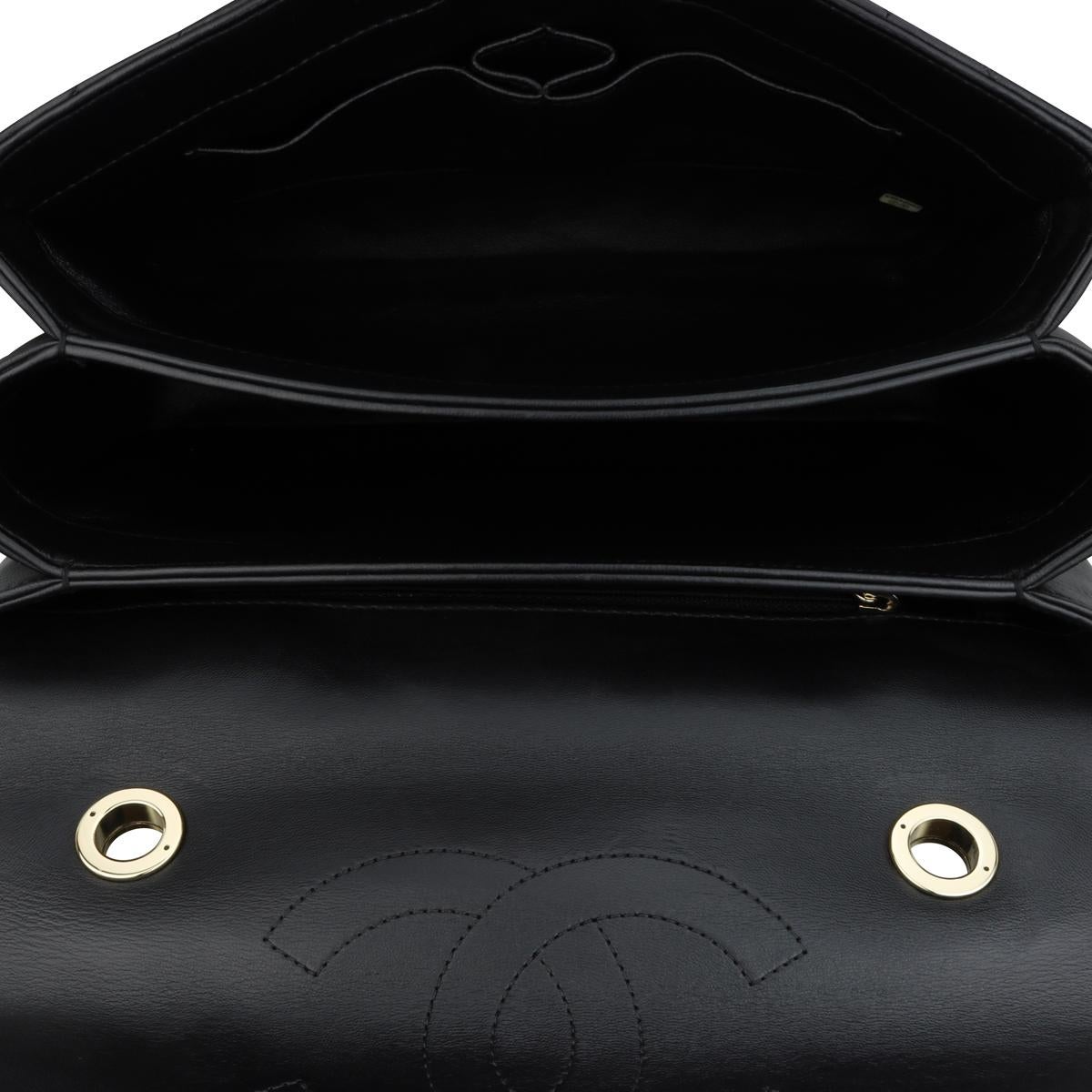 CHANEL Trendy CC Chevron Top Handle Bag Medium Black Lambskin Gold Hardware 2018 en vente 10