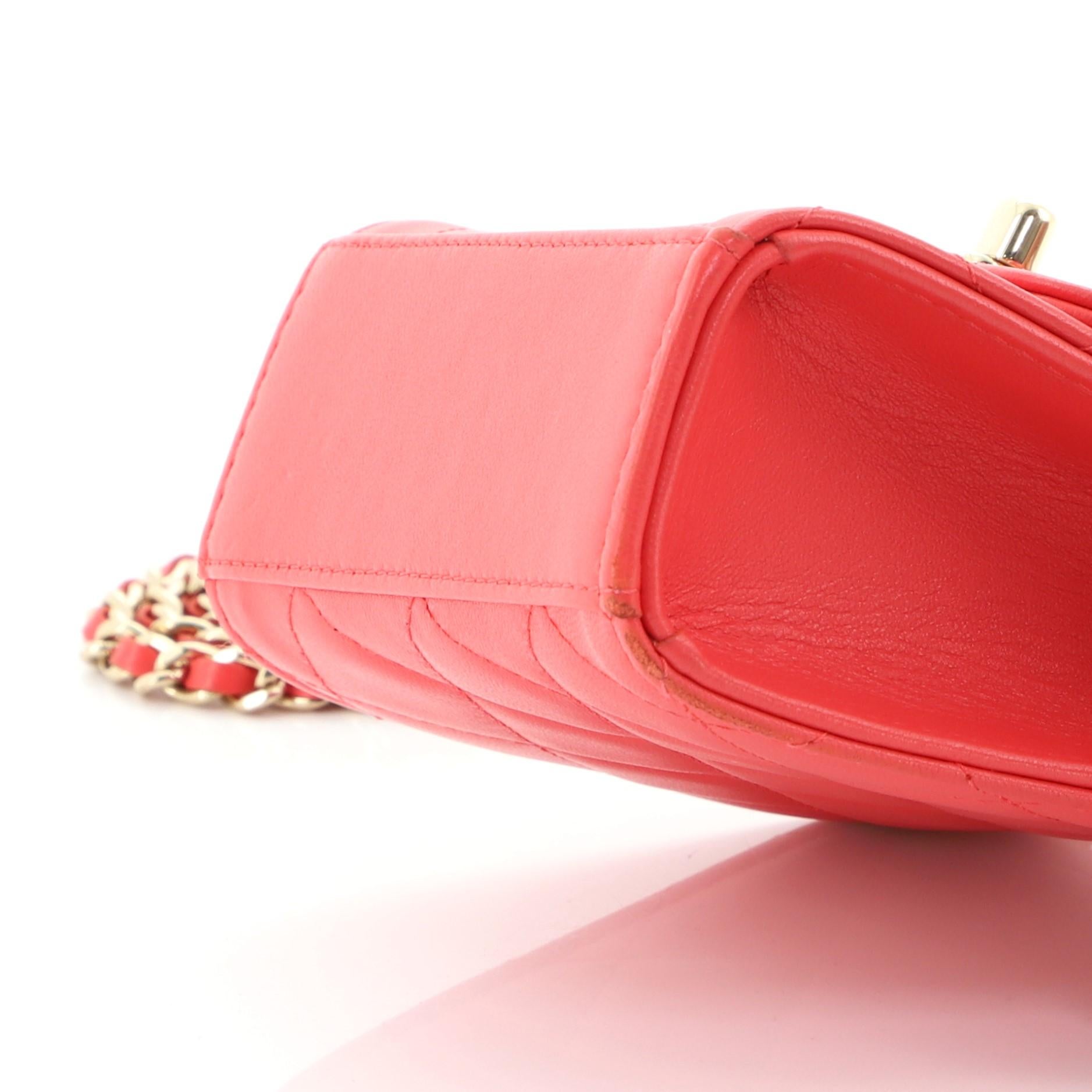 Chanel Trendy CC Clutch with Chain Quilted Lambskin Small In Good Condition In NY, NY