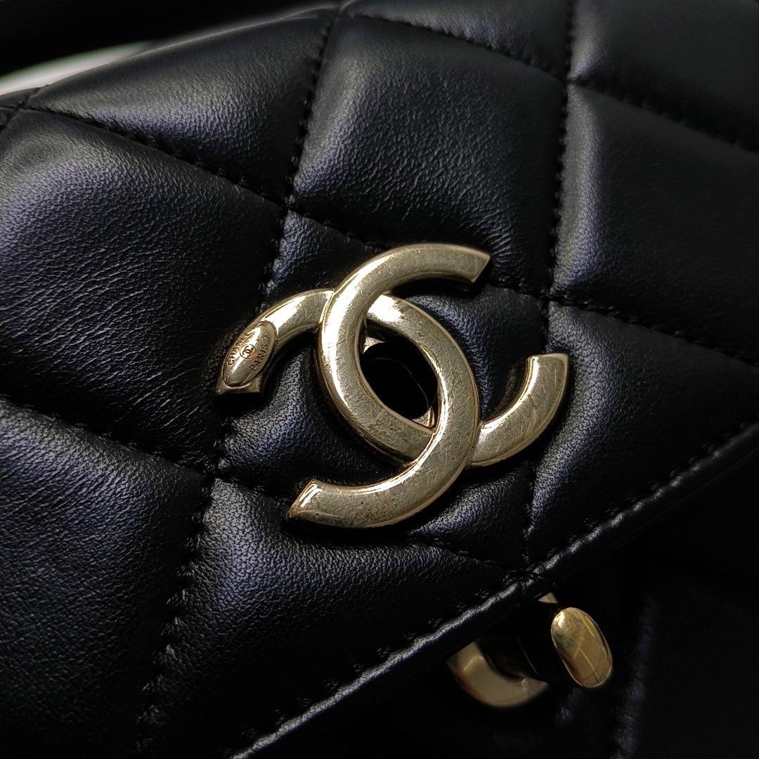 Chanel Trendy CC Small Black Lambskin Leather Gold Hardware 4
