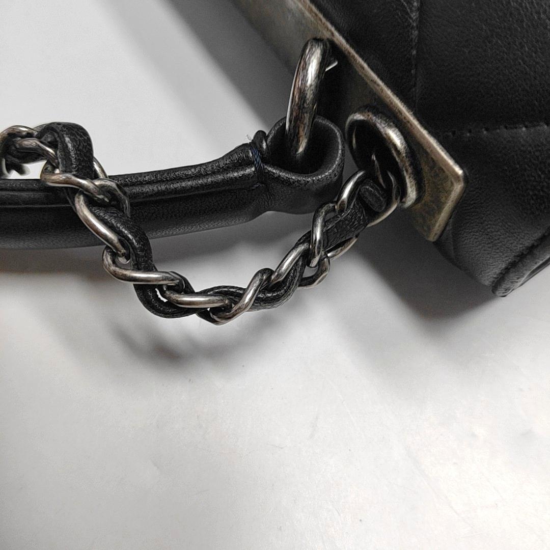 Chanel Trendy CC Small Navy Lambskin Leather Silver Hardware en vente 5