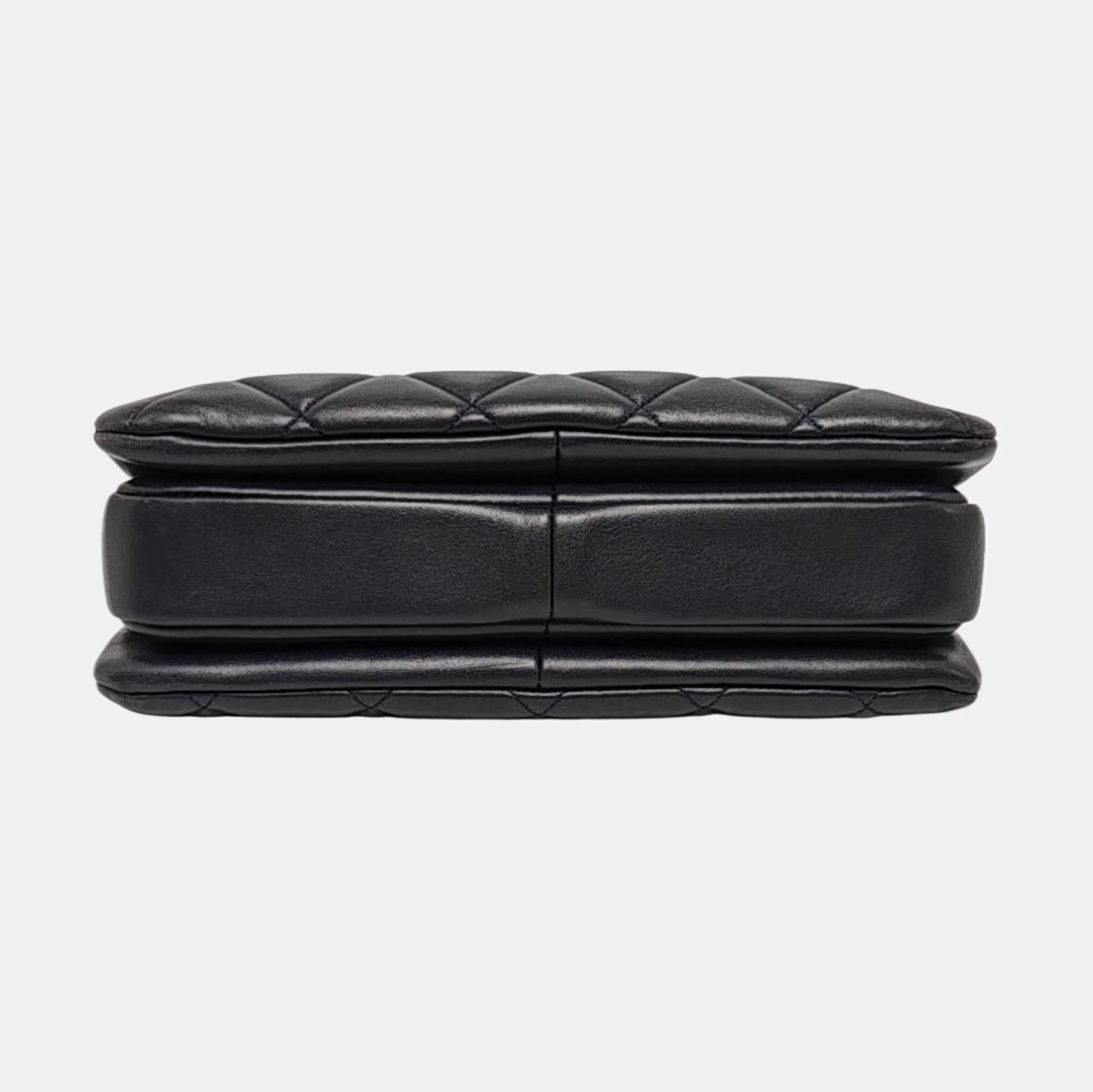 Chanel Trendy CC Small Navy Lambskin Leather Silver Hardware en vente 7