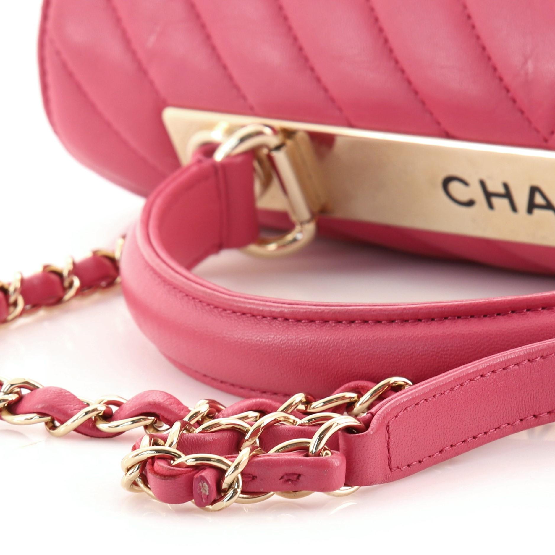 Women's or Men's Chanel Trendy CC Top Handle Bag Chevron Lambskin Medium