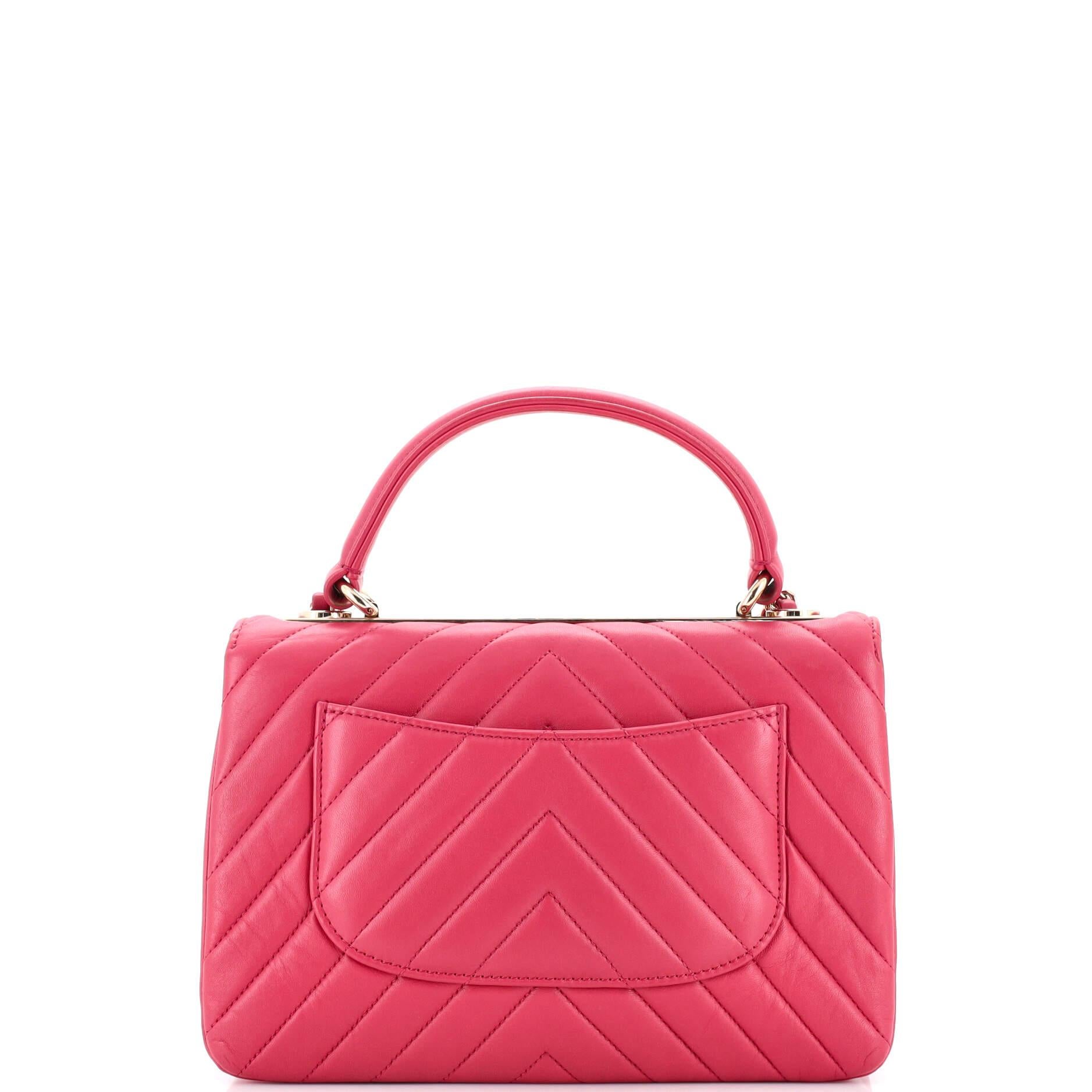 Women's or Men's Chanel Trendy CC Top Handle Bag Chevron Lambskin Small For Sale