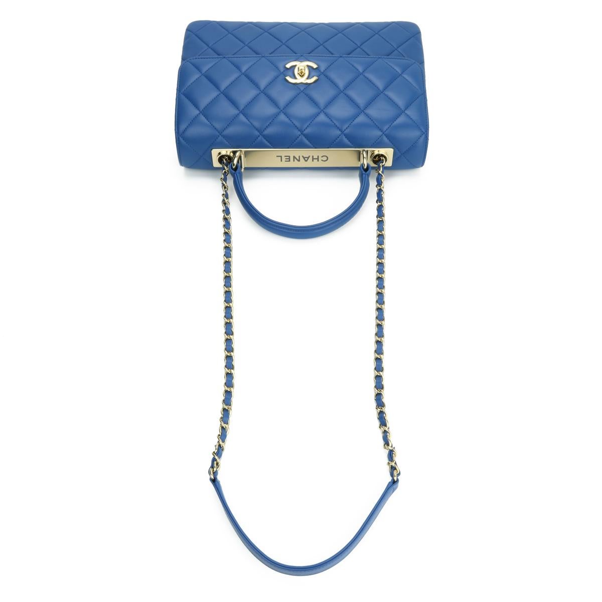 CHANEL Trendy CC Top Handle Bag Medium Blue Lambskin with Gold Hardware 2019 5