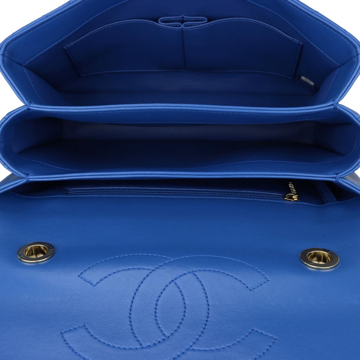 CHANEL Trendy CC Top Handle Bag Medium Blue Lambskin with Gold Hardware 2019 10