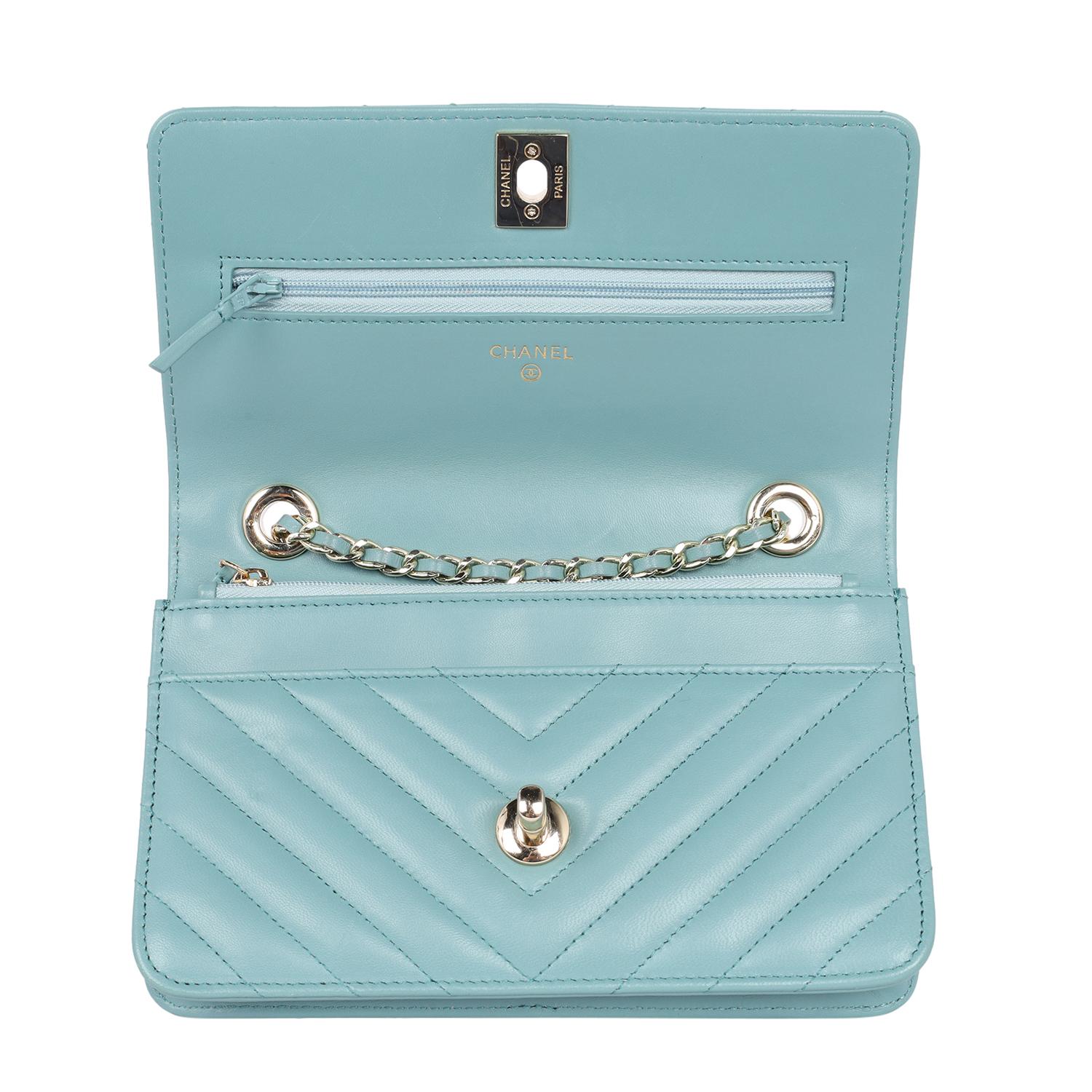 Chanel Trendy Chevron Wallet On A Chain Quilted Front Flap Turquoise 5