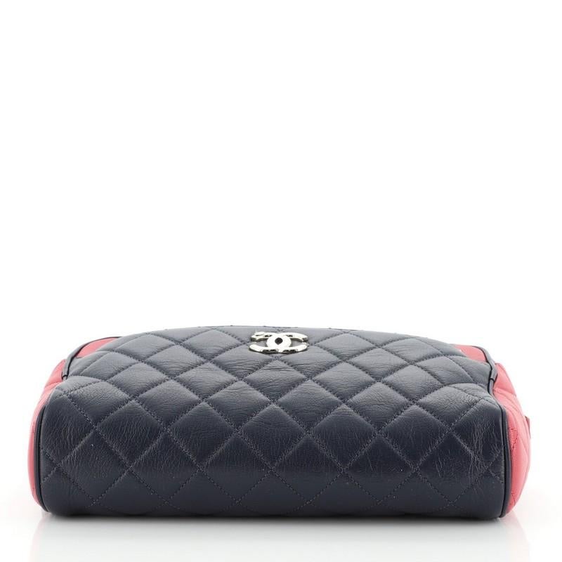 Chanel Tricolor CC Front Pocket Camera Case Quilted Goatskin Medium In Good Condition In NY, NY