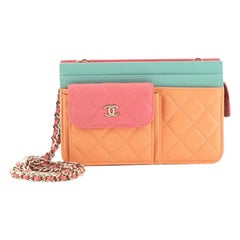 Chanel Tricolor CC Multi-Pocket Brieftasche auf Kette Gestepptes Ziegenleder