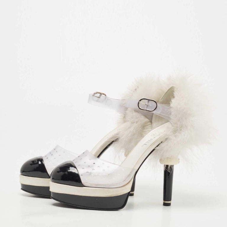 Chanel White Patent Leather Chain Embellished Ankle Strap Block Heel  Sandals Size 38 Chanel