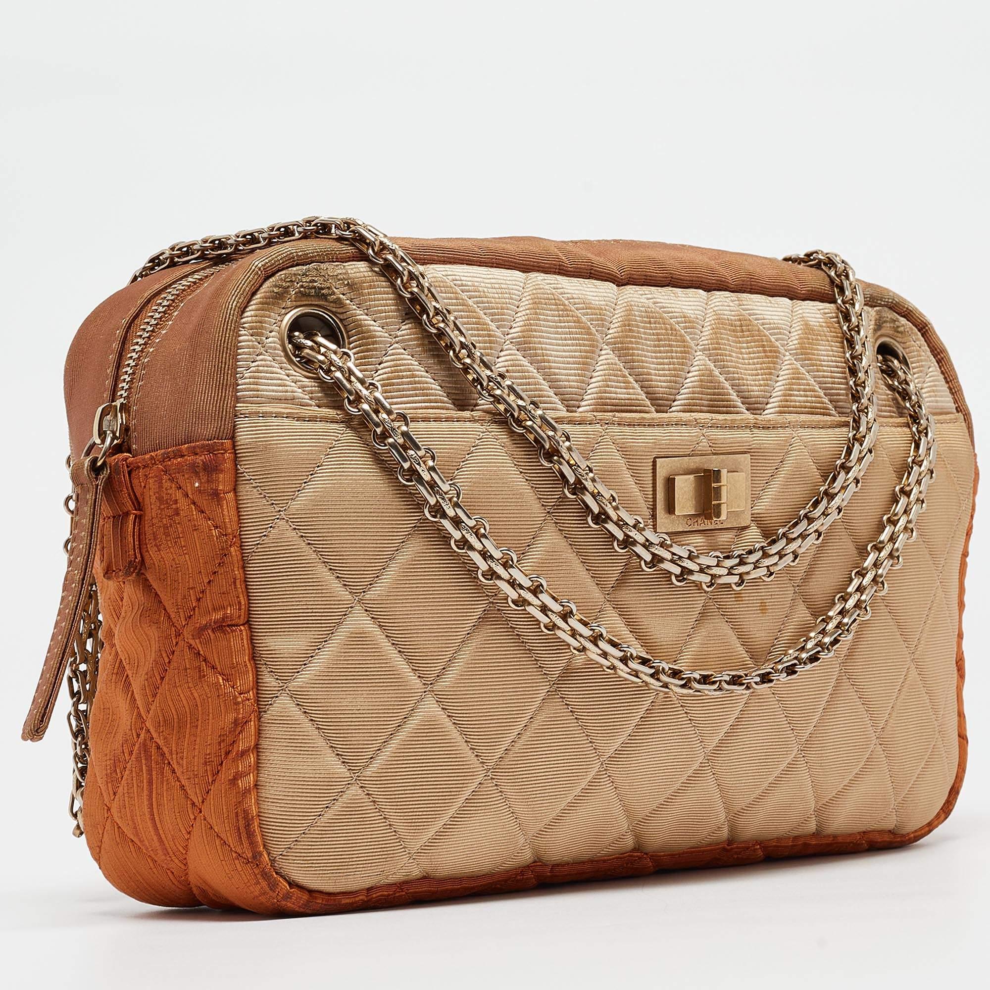 Chanel Tricolor Quilted Fabric Reissue Camera Bag In Good Condition In Dubai, Al Qouz 2
