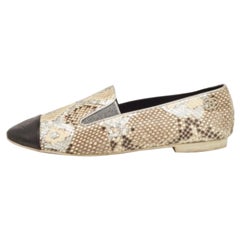 Chanel Pantofole da fumo CC in pelle e serpente tricolore con punta a cappuccio taglia 41