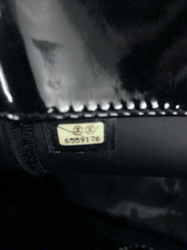 Chanel Triple CC Shoulder Tote in Black Patent Leather  For Sale 5