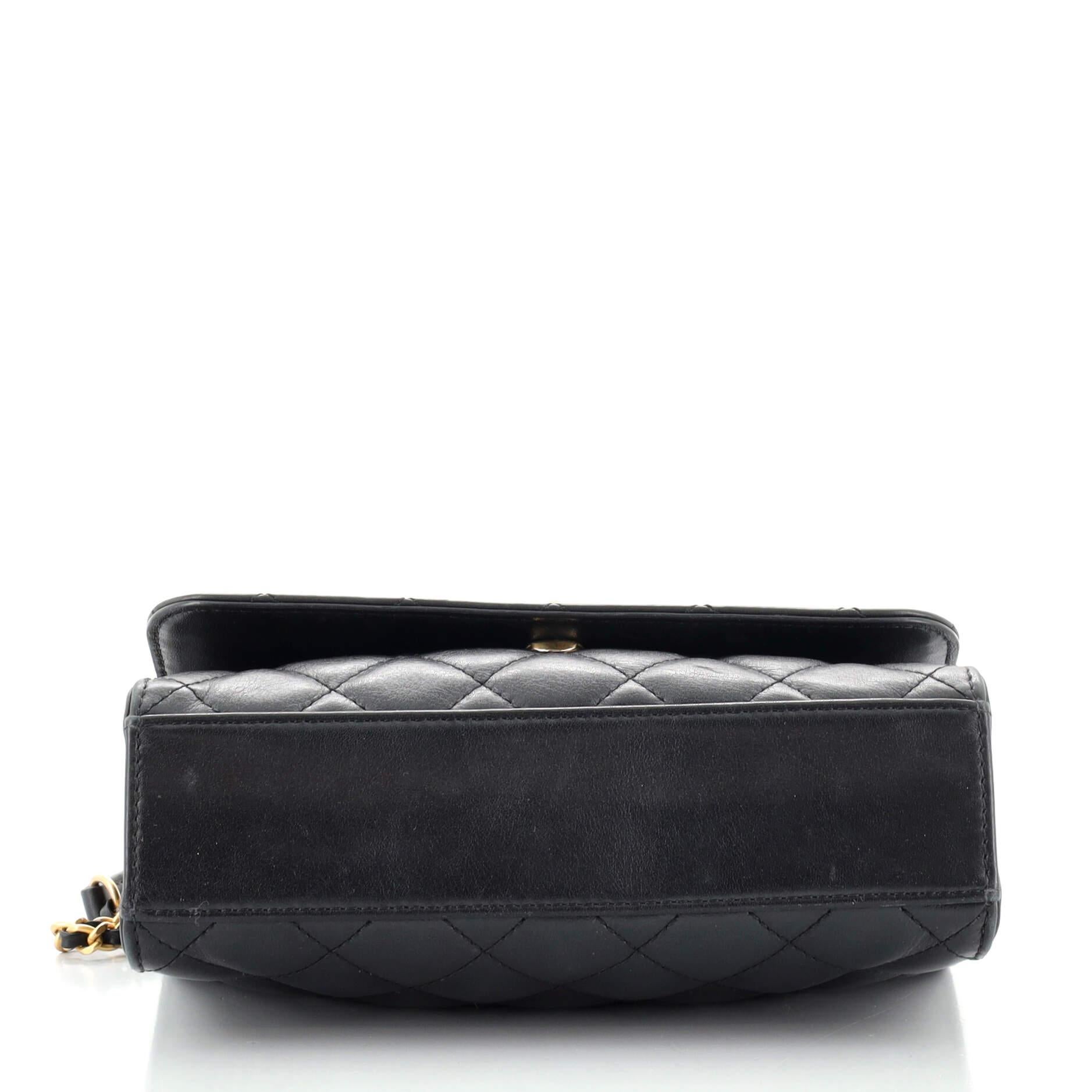 da uomo o donna Chanel Borsa con tripla patta in pelle di vitello trapuntata piccola