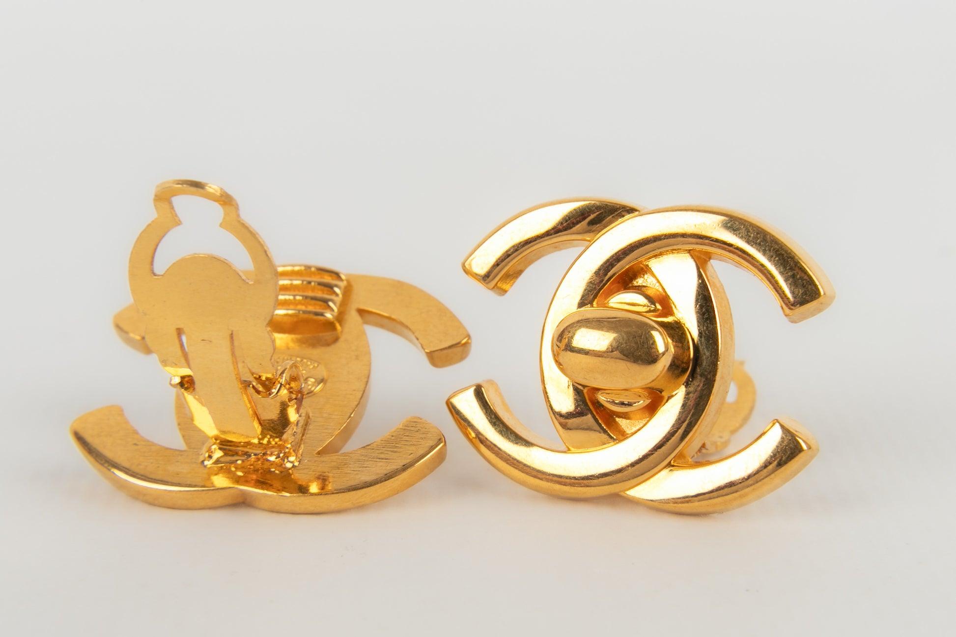 Women's Chanel Turn-Lock Design Golden Metal Clip-on Earrings, 1995