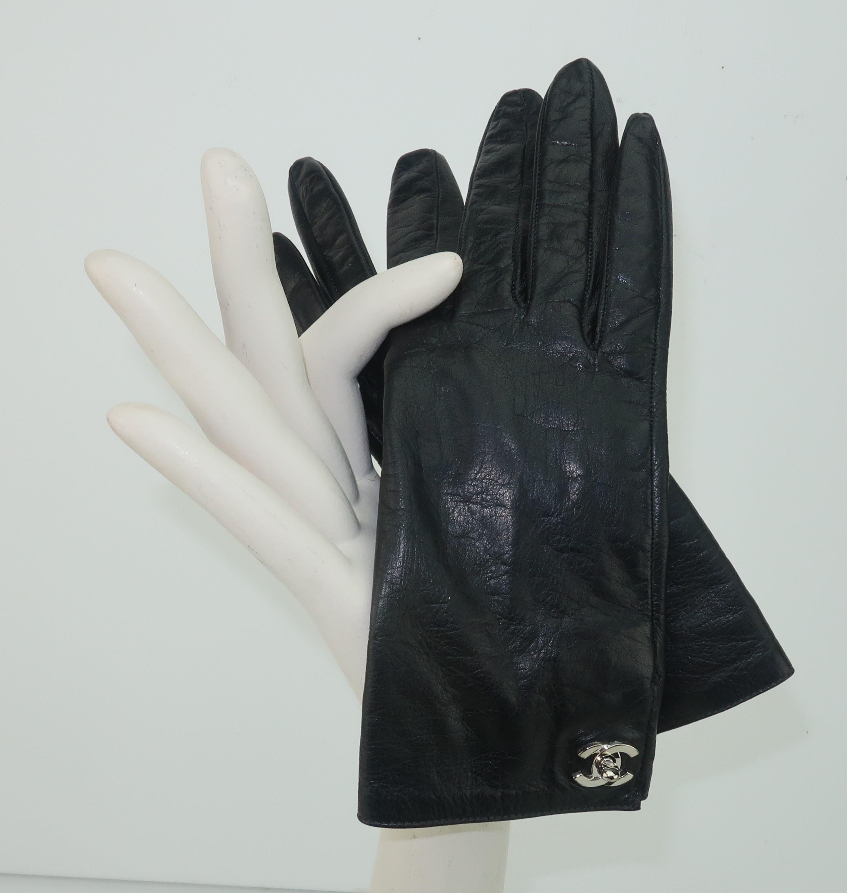 Chanel Turn Lock Logo Black Leather Gloves 4