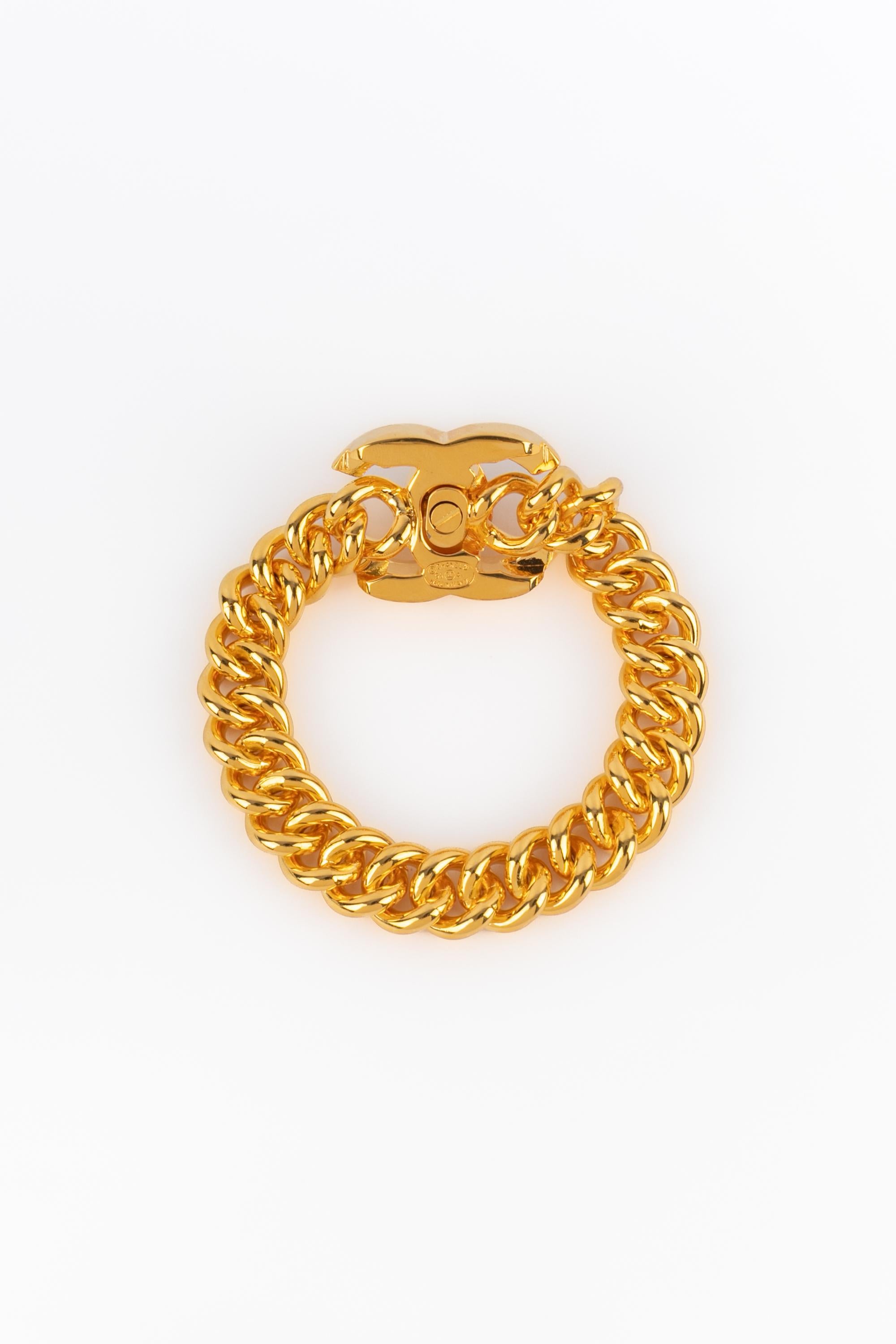 Chanel pulsera de cierre giratorio 1995 en Excelente estado para la venta en SAINT-OUEN-SUR-SEINE, FR