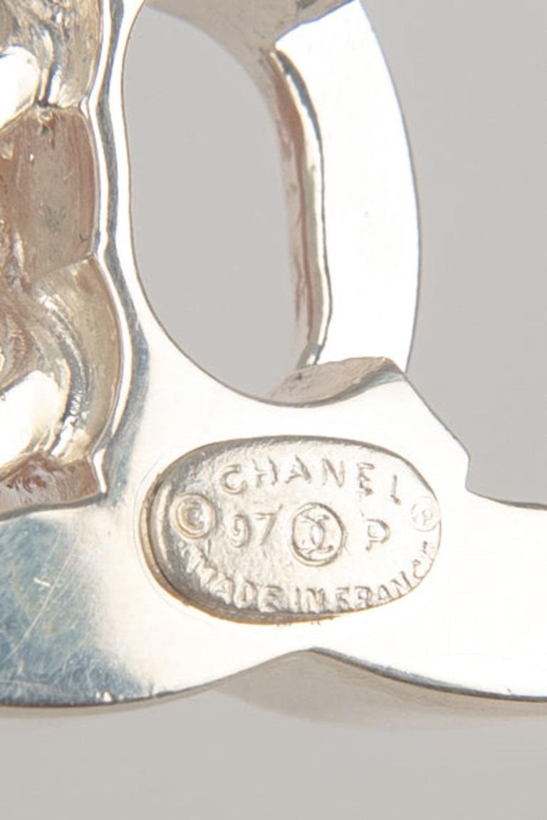 Chanel Turnlock Bracelet, 1997 In Excellent Condition For Sale In SAINT-OUEN-SUR-SEINE, FR
