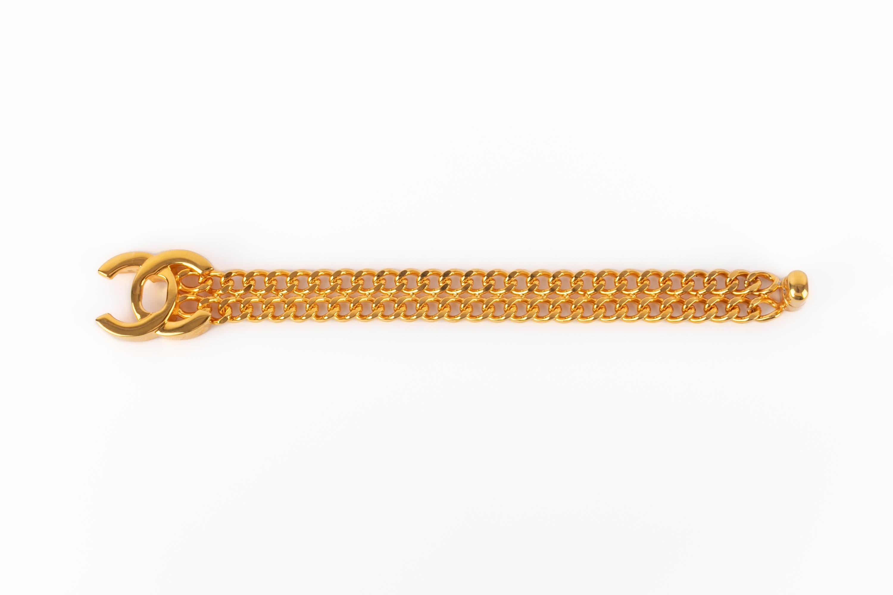 De las mujeres Chanel pulsera de cierre giratorio 1997 en venta